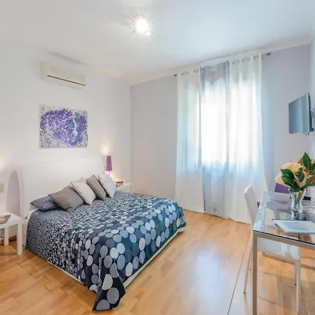 Amarone Apartment *
